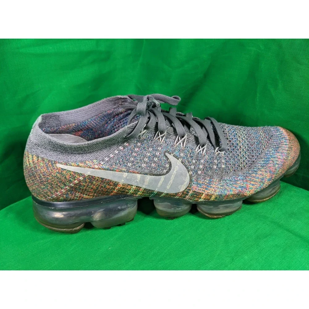 Nike Air VaporMax Silver Grey Athletic Sneakers Mens Size 9 849558-019 - Picture 8 of 10